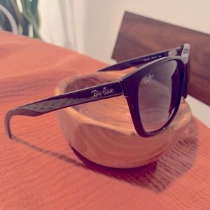 Ray Ban RB4181 601/71 3N Black Wayfairer